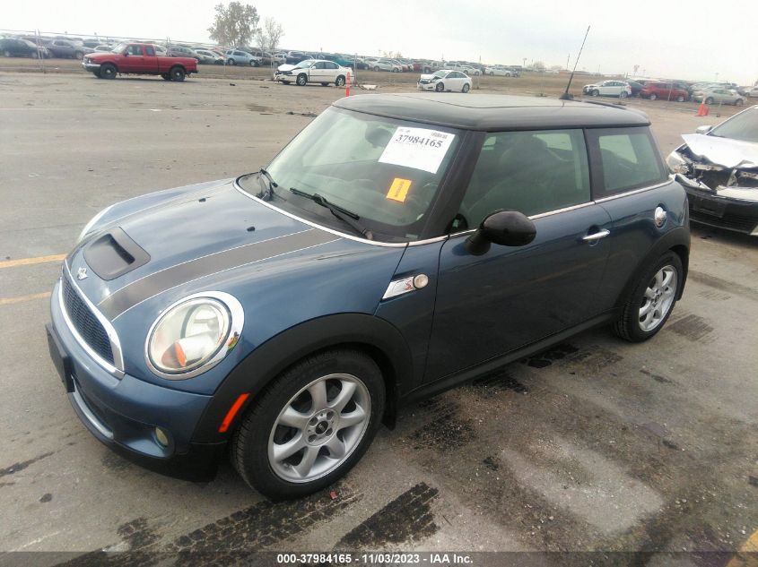 2010 Mini Cooper S S VIN: WMWMF7C54ATZ69538 Lot: 37984165