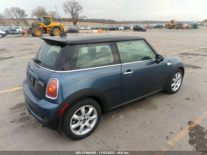 2010 Mini Cooper S S VIN: WMWMF7C54ATZ69538 Lot: 37984165