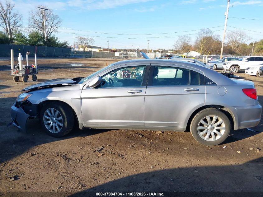 2013 Chrysler 200 Touring VIN: 5FNYF48579B032046 Lot: 37984704