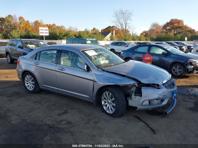 2013 Chrysler 200 Touring VIN: 5FNYF48579B032046 Lot: 37984704