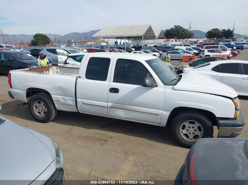 2003 Chevrolet Silverado 1500 Ls VIN: 2GCEC19V731280588 Lot: 37984753