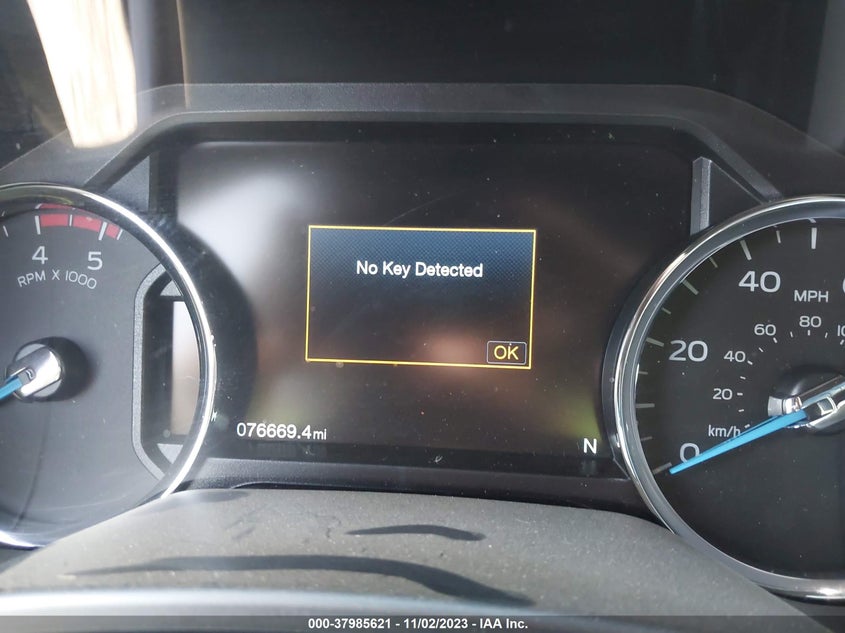 2017 Ford Super Duty F-250 Srw Lariat/Platinum VIN: 1FT7W2BTXHEF17062 Lot: 37985621