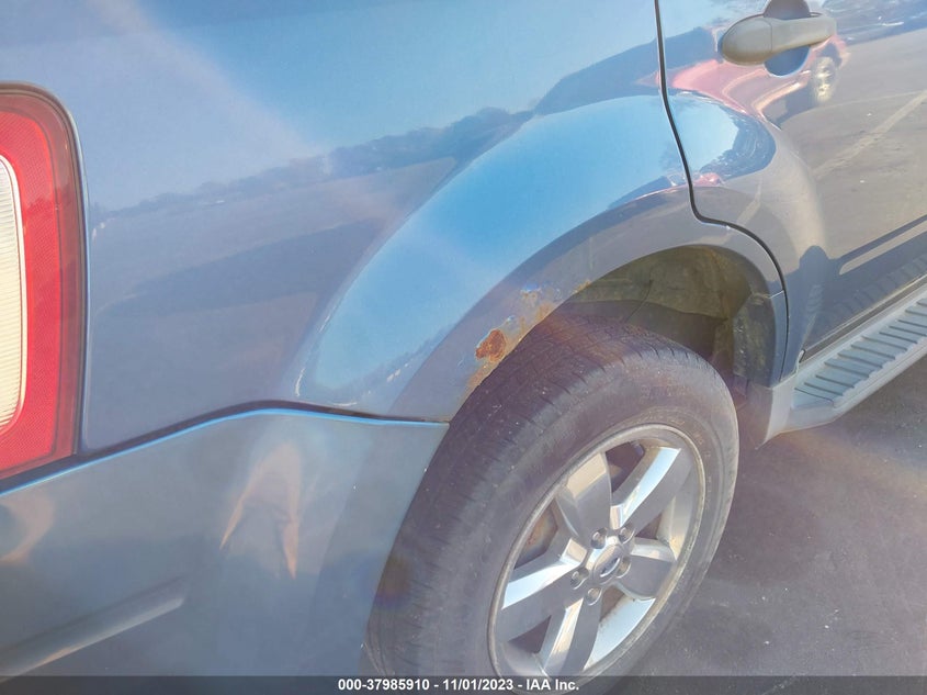 2010 Ford Escape Xlt VIN: 1FMCU9DG3AKA72163 Lot: 37985910