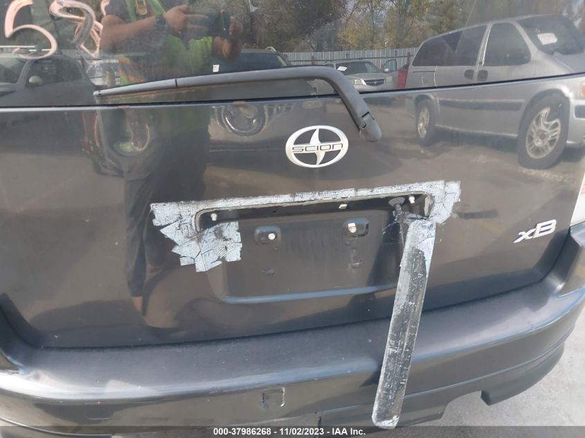 2005 Scion Xb VIN: JTLKT324054013711 Lot: 37986268