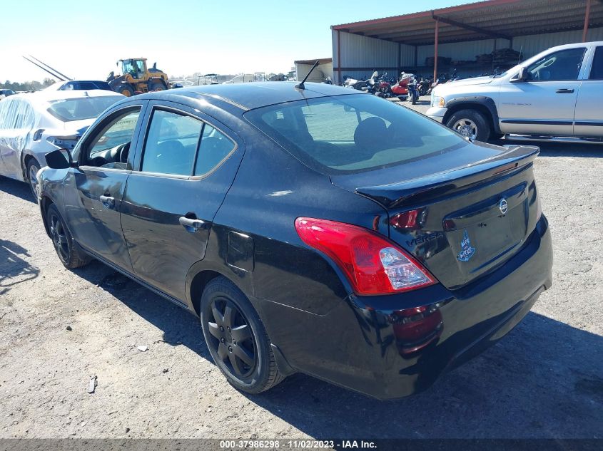 2016 Nissan Versa 1.6 S+ VIN: 3N1CN7AP5GL915946 Lot: 37986298