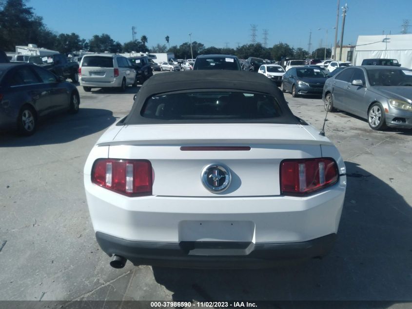 1ZVBP8EM1B5159272 2011 Ford Mustang V6