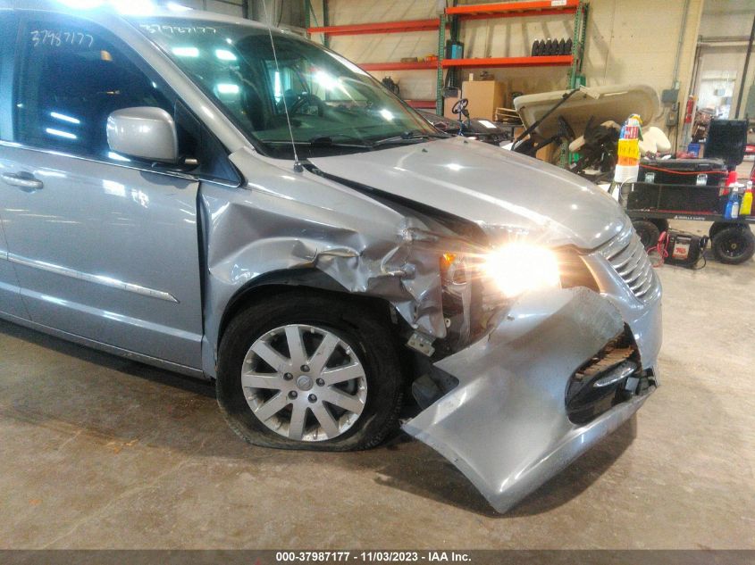 2015 Chrysler Town & Country Touring VIN: 2C4RC1BG1FR645513 Lot: 37987177