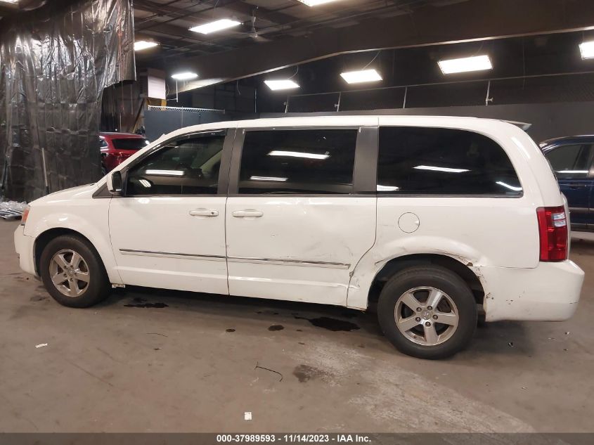 2008 Dodge Grand Caravan Sxt VIN: JF2GPACC9E8336195 Lot: 37989593