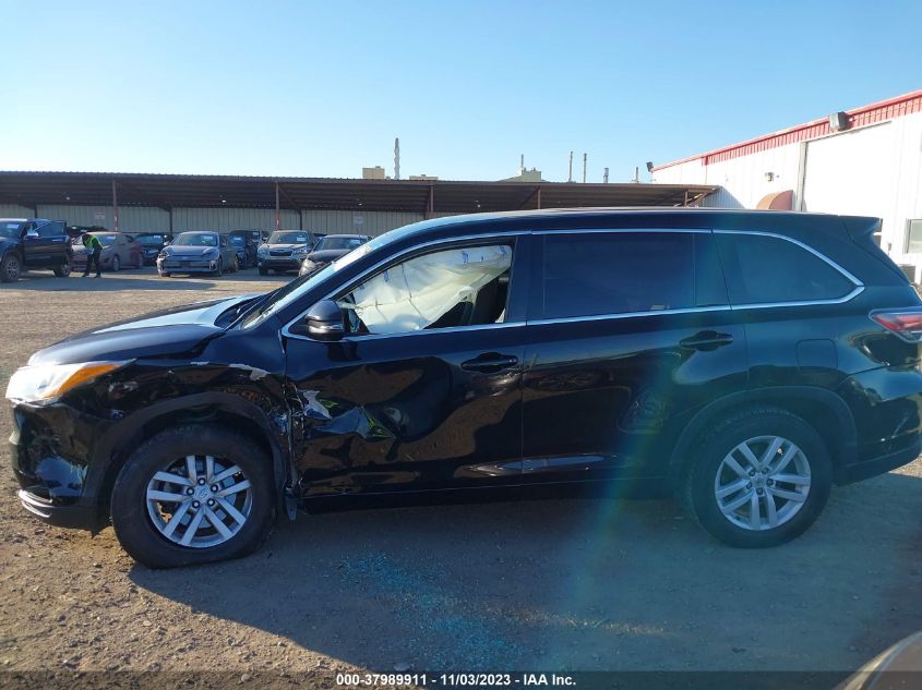 2015 Toyota Highlander Le VIN: 5TDZARFHXFS012104 Lot: 37989911