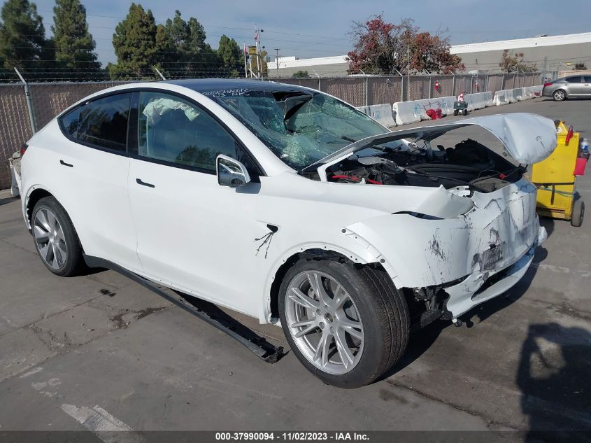 2023 Tesla Model Y Awd/Long Range Dual Motor All-Wheel Drive VIN: 7SAYGDEE2PF589366 Lot: 37990094