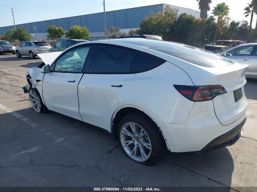 2023 Tesla Model Y Awd/Long Range Dual Motor All-Wheel Drive VIN: 7SAYGDEE2PF589366 Lot: 37990094