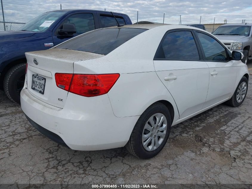 2010 Kia Forte Ex VIN: KNAFU4A28A5828319 Lot: 37990485