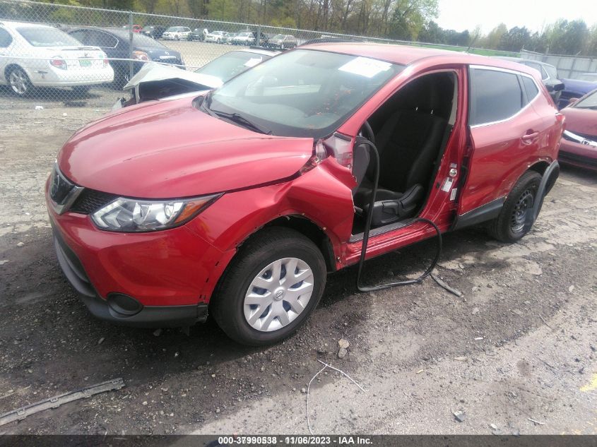 JN1BJ1CP3JW157432 2018 Nissan Rogue Sport S