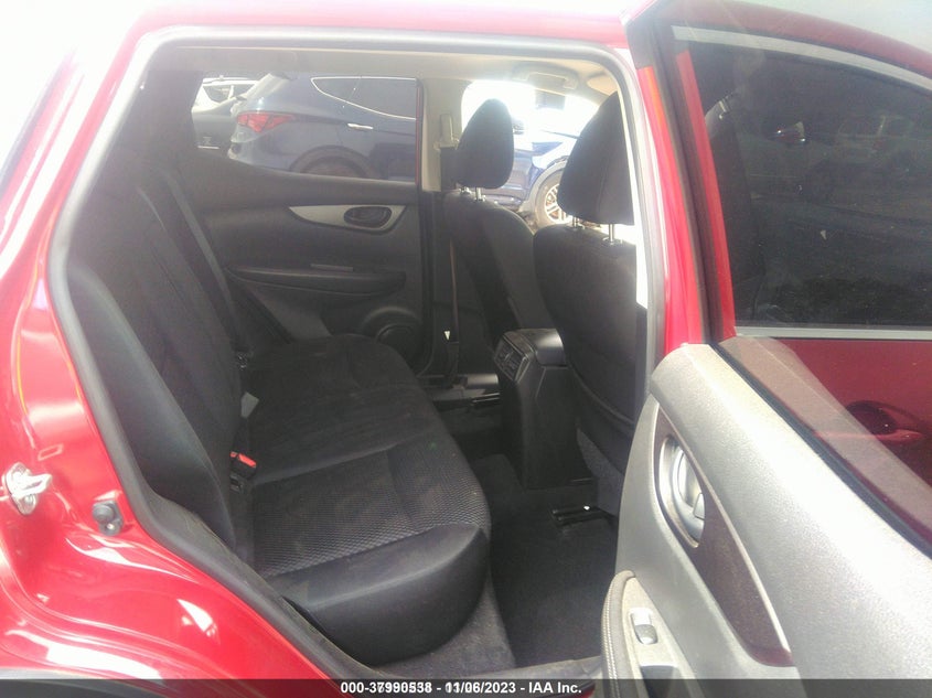 2018 NISSAN ROGUE SPORT auction photo 8