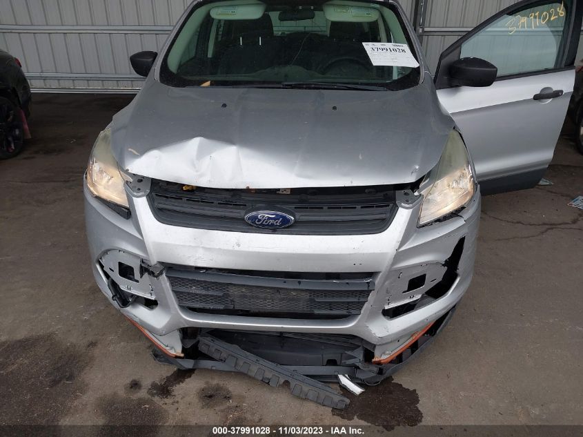 2013 Ford Escape S VIN: 1FMCU0F78DUA74444 Lot: 37991028