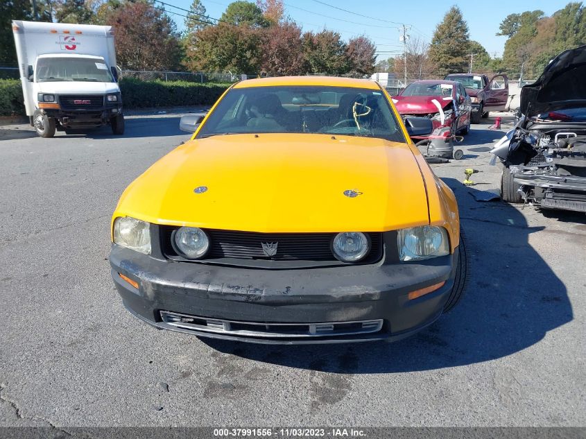 2008 Ford Mustang Deluxe/Premium VIN: 1ZVHT80N185148898 Lot: 37991556