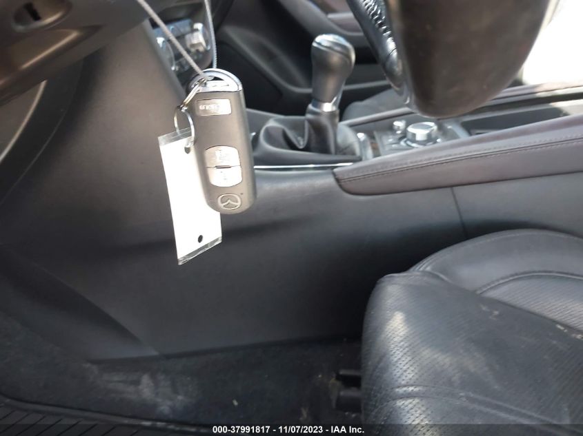 2017 Mazda Mazda3 Grand Touring VIN: JM1BN1M31H1111554 Lot: 37991817