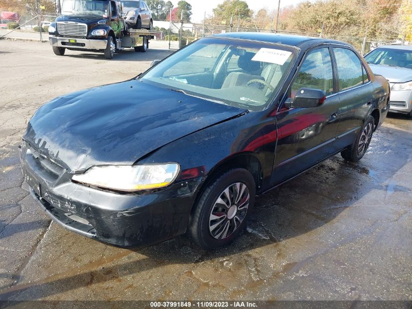 2000 Honda Accord 2.3 Lx VIN: 1HGCG5648YA070692 Lot: 37991849