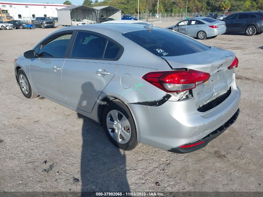 2017 Kia Forte Lx VIN: 3KPFK4A79HE036120 Lot: 37992065