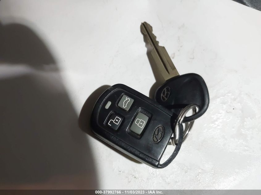 2003 Hyundai Sonata Gls/Lx VIN: KMHWF35H03A902439 Lot: 37992766