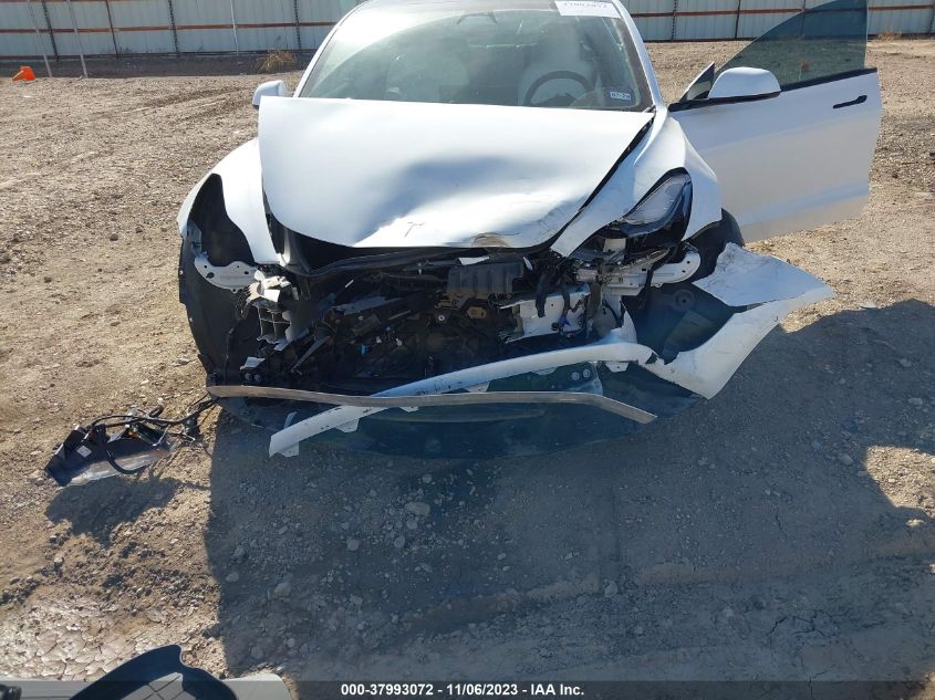 Фото: 5YJ3E1EB6MF015625 - 6