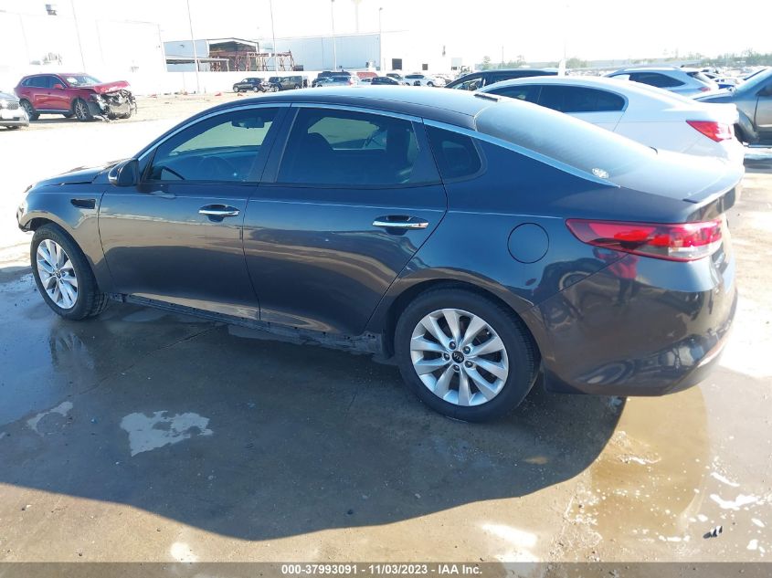 2018 Kia Optima S VIN: 5XXGT4L39JG215377 Lot: 37993091