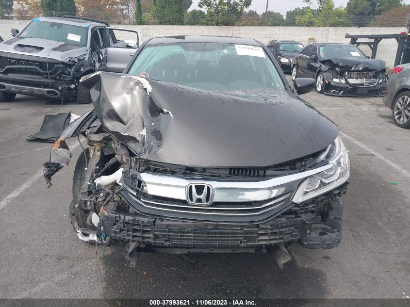 1HGCR2F33HA016961 2017 Honda Accord Lx