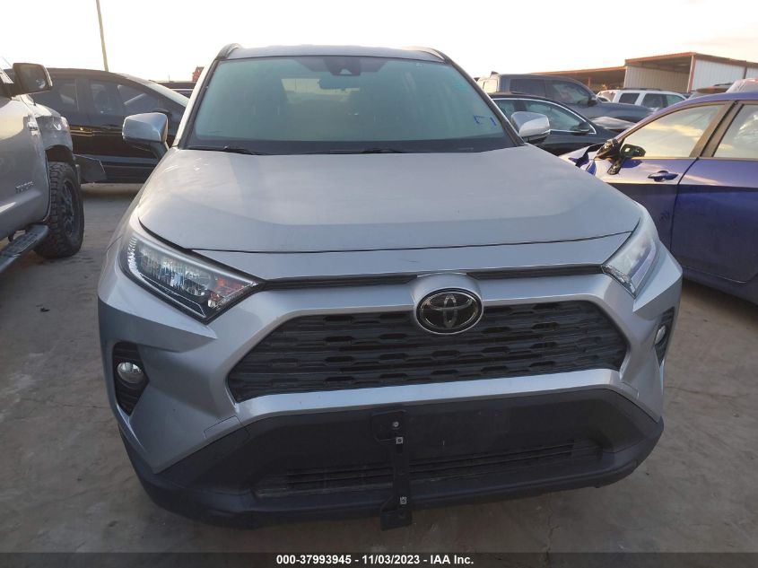 2020 Toyota Rav4 Xle VIN: JTMW1RFV0LJ019242 Lot: 37993945