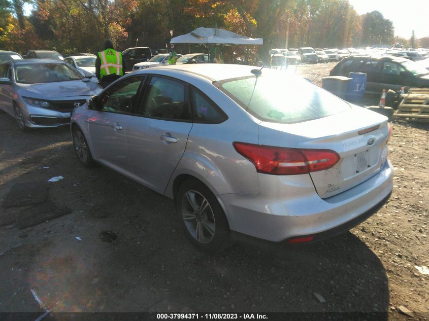 2018 Ford Focus Se VIN: 1FADP3FE2JL318418 Lot: 40759033