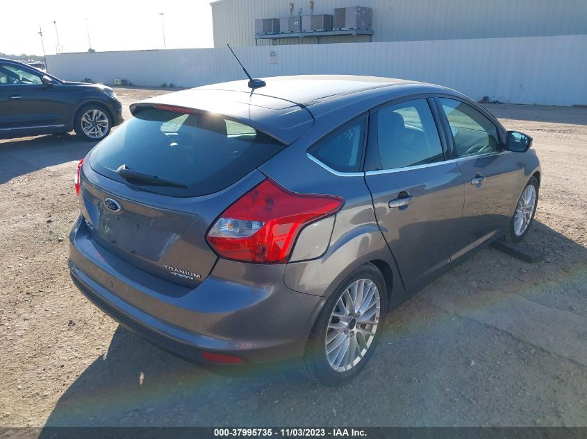 2014 Ford Focus Titanium VIN: 1FADP3N22EL293758 Lot: 37995735