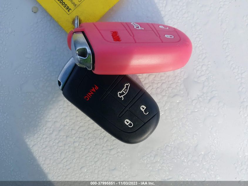 2015 Chrysler 200 Limited VIN: 1C3CCCAB4FN580438 Lot: 37995851