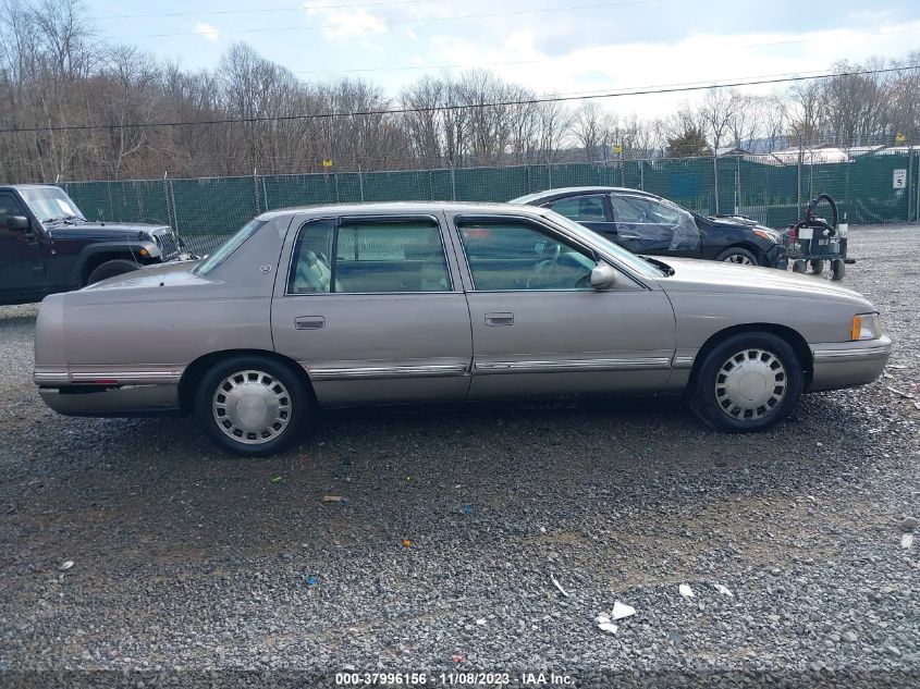 1999 Cadillac Deville Standard VIN: 1G6KD54Y9XU745975 Lot: 37996156