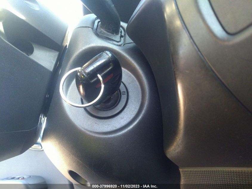 2007 Honda Fit Sport VIN: JHMGD38627S061294 Lot: 37996920