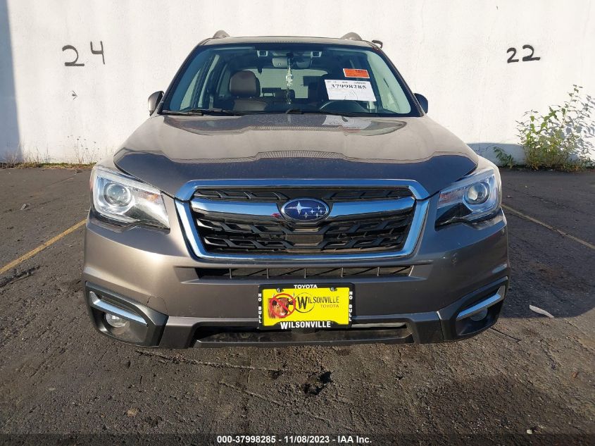 JF2SJAWC3JH518265 2018 Subaru Forester 2.5I Touring