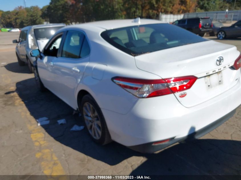 2019 Toyota Camry Le VIN: 4T1B11HK3KU819240 Lot: 37998368