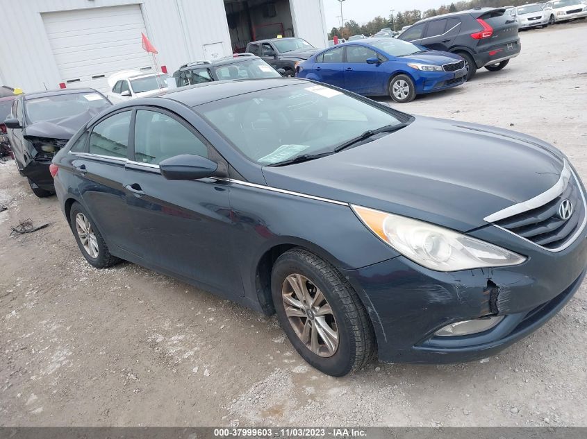 5NPEB4AC3DH744474 2013 Hyundai Sonata Gls