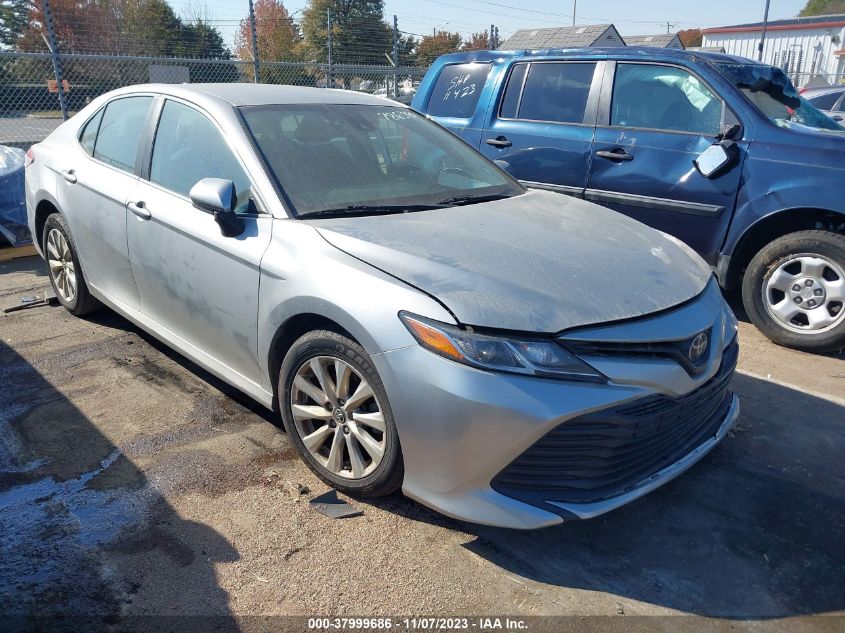 2019 Toyota Camry Le VIN: 4T1B11HK5KU786399 Lot: 37999686