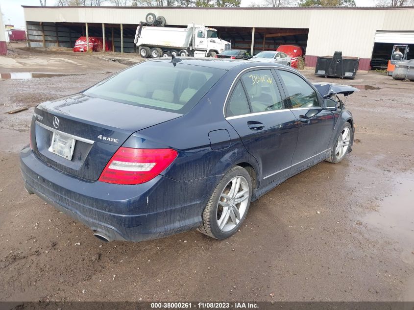 2012 Mercedes-Benz C 300 Sport 4Matic/Luxury 4Matic VIN: WDDGF8BB8CR235309 Lot: 38000261