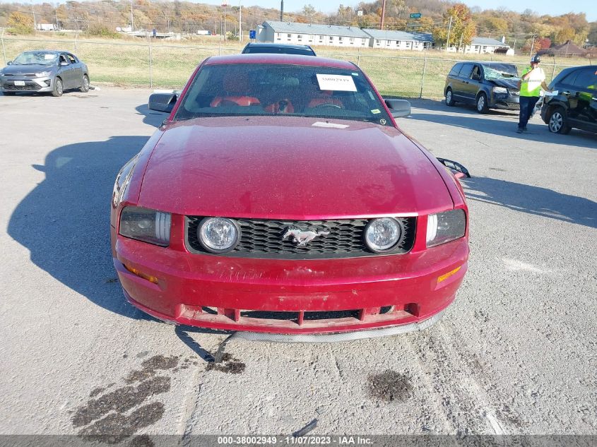 2005 Ford Mustang Gt Deluxe/Gt Premium VIN: 1ZVHT82H755146656 Lot: 38002949