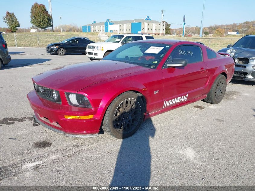 2005 Ford Mustang Gt Deluxe/Gt Premium VIN: 1ZVHT82H755146656 Lot: 38002949