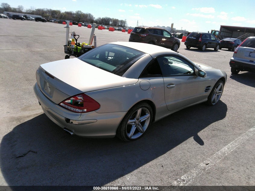 2003 Mercedes-Benz Sl-Class Base (A5) VIN: WDBSK75F03F008625 Lot: 38010966