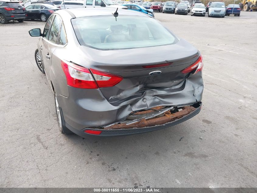 1FAHP3H26CL128919 2012 Ford Focus Sel