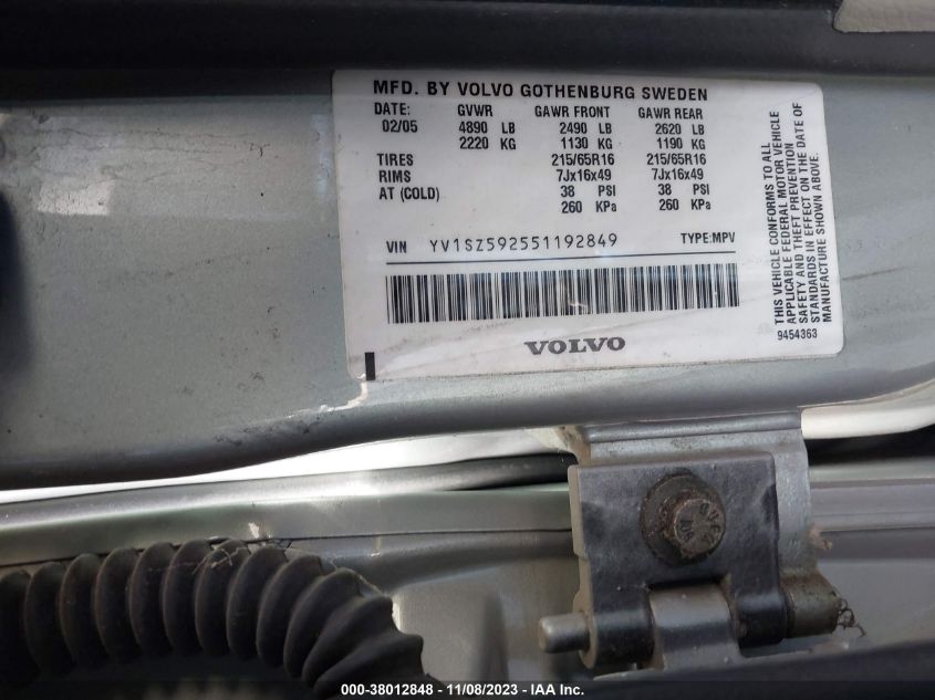 2005 Volvo Xc70 2.5T Awd VIN: YV1SZ592551192849 Lot: 38012848