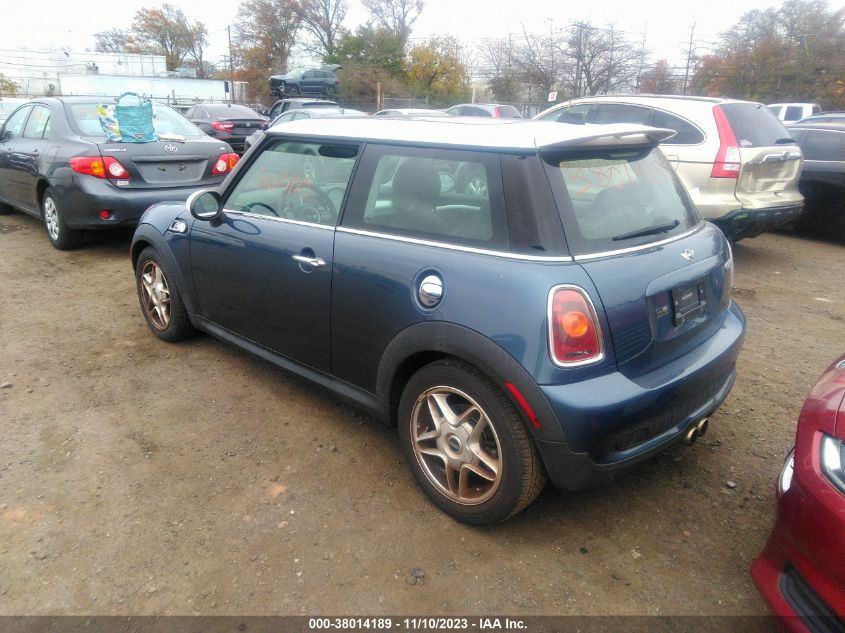 2009 Mini Cooper S S VIN: WMWMF735X9TW86217 Lot: 38014189