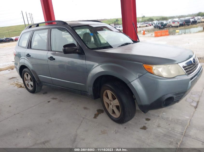 2010 Subaru Forester 2.5X VIN: JF2SH6BC6AH799847 Lot: 38015003