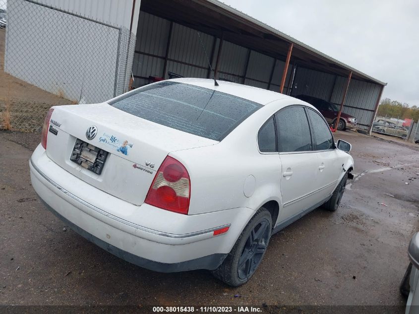 2002 Volkswagen Passat Glx VIN: WVWTH63B52P170807 Lot: 38015438