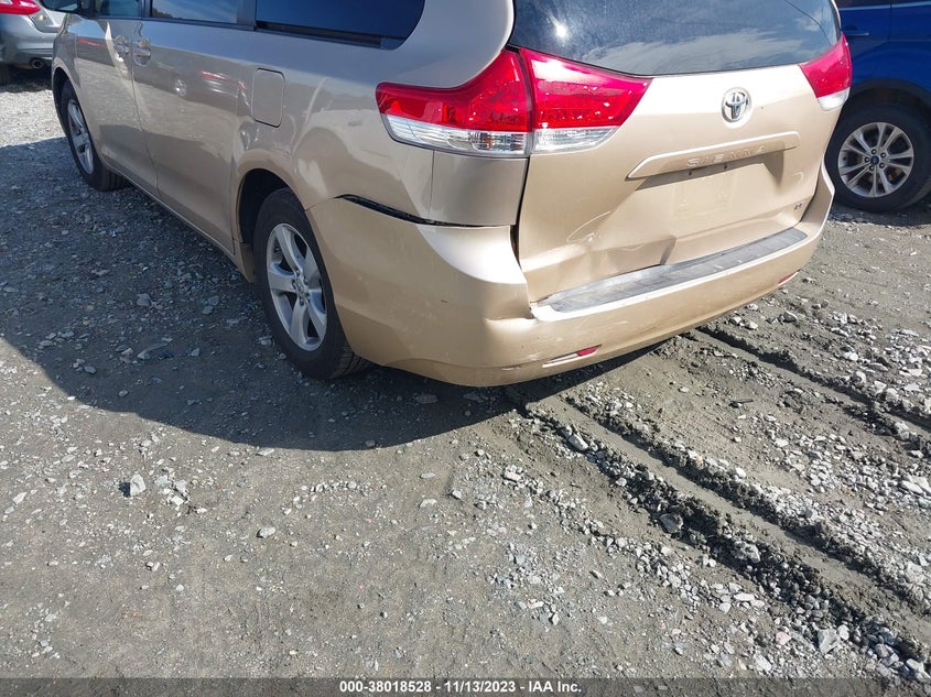 2011 Toyota Sienna Le V6 VIN: 5TDKK3DC2BS131875 Lot: 38018528