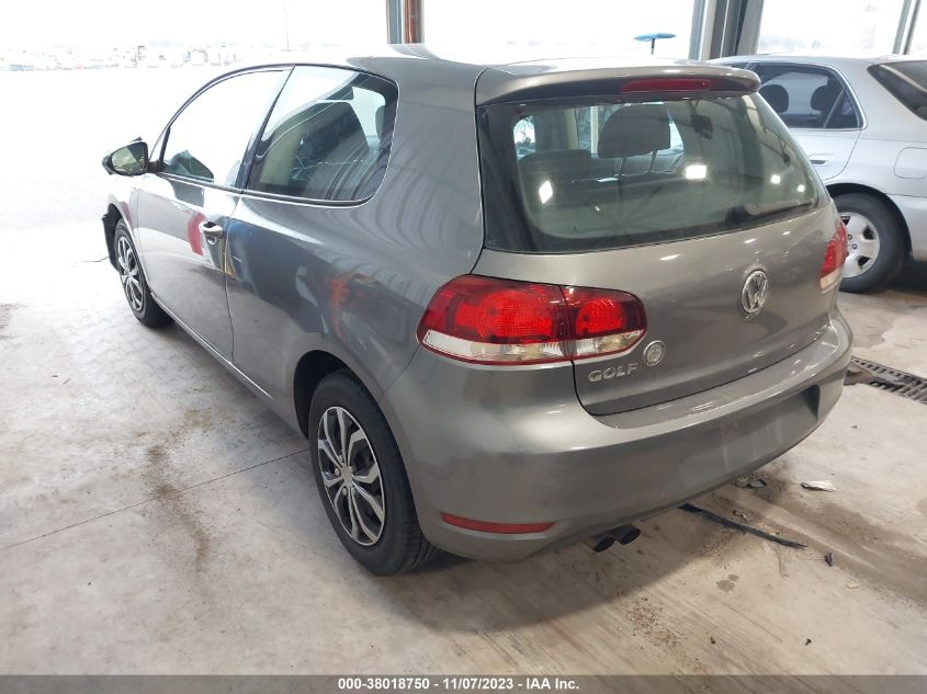 2011 Volkswagen Golf 2.5L 2-Door VIN: WVWAB7AJXBW057126 Lot: 38018750