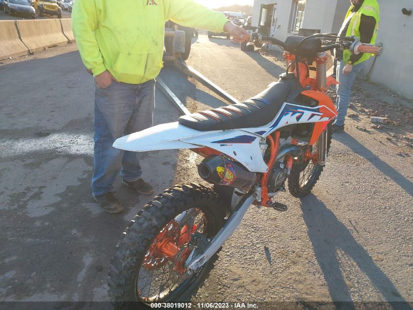 2022 Ktm 350 Sx-F VIN: VBKSXN437NM221373 Lot: 38019012