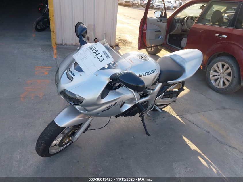 2002 Suzuki Sv650 S VIN: JS1VP52A022104137 Lot: 38019423